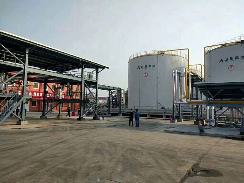 瀝青裝置原料罐區改擴建項目竣工儀式舉行3.png 瀝青裝置原料罐區改擴建項目竣工儀式舉行3.png